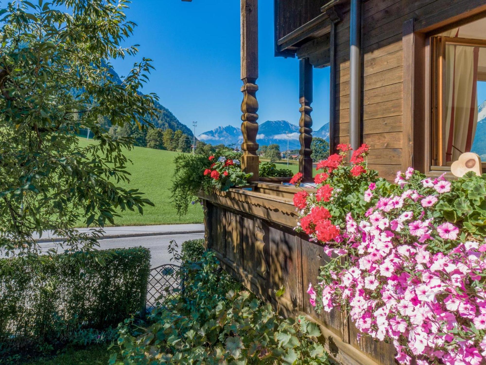 Johanna Reith im Alpbachtal Esterno foto