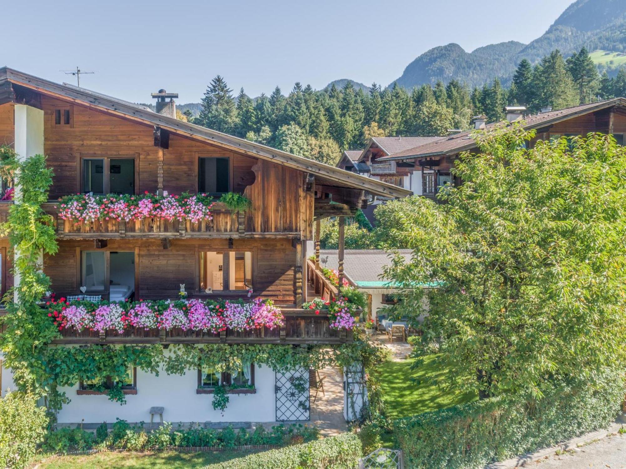 Johanna Reith im Alpbachtal Esterno foto